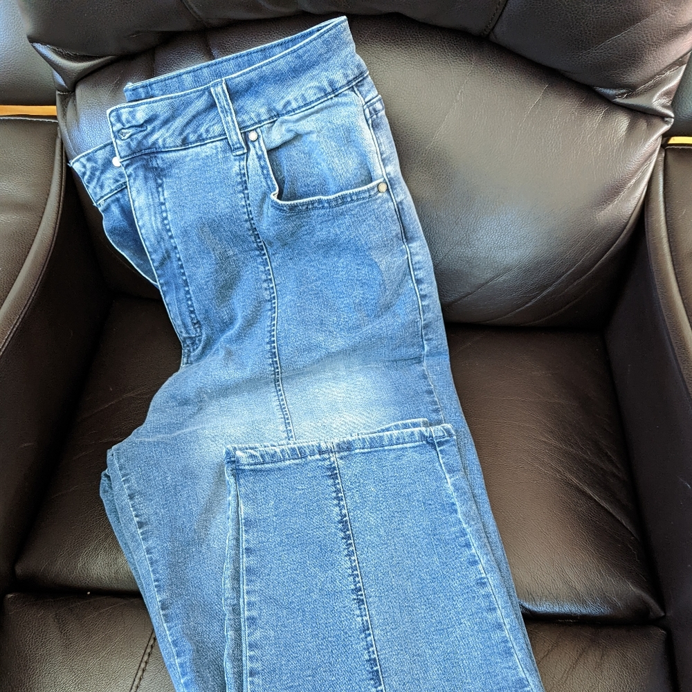 Universal Standard Whitney Super High Rise Seam Tapered Leg Jeans NWT size 14